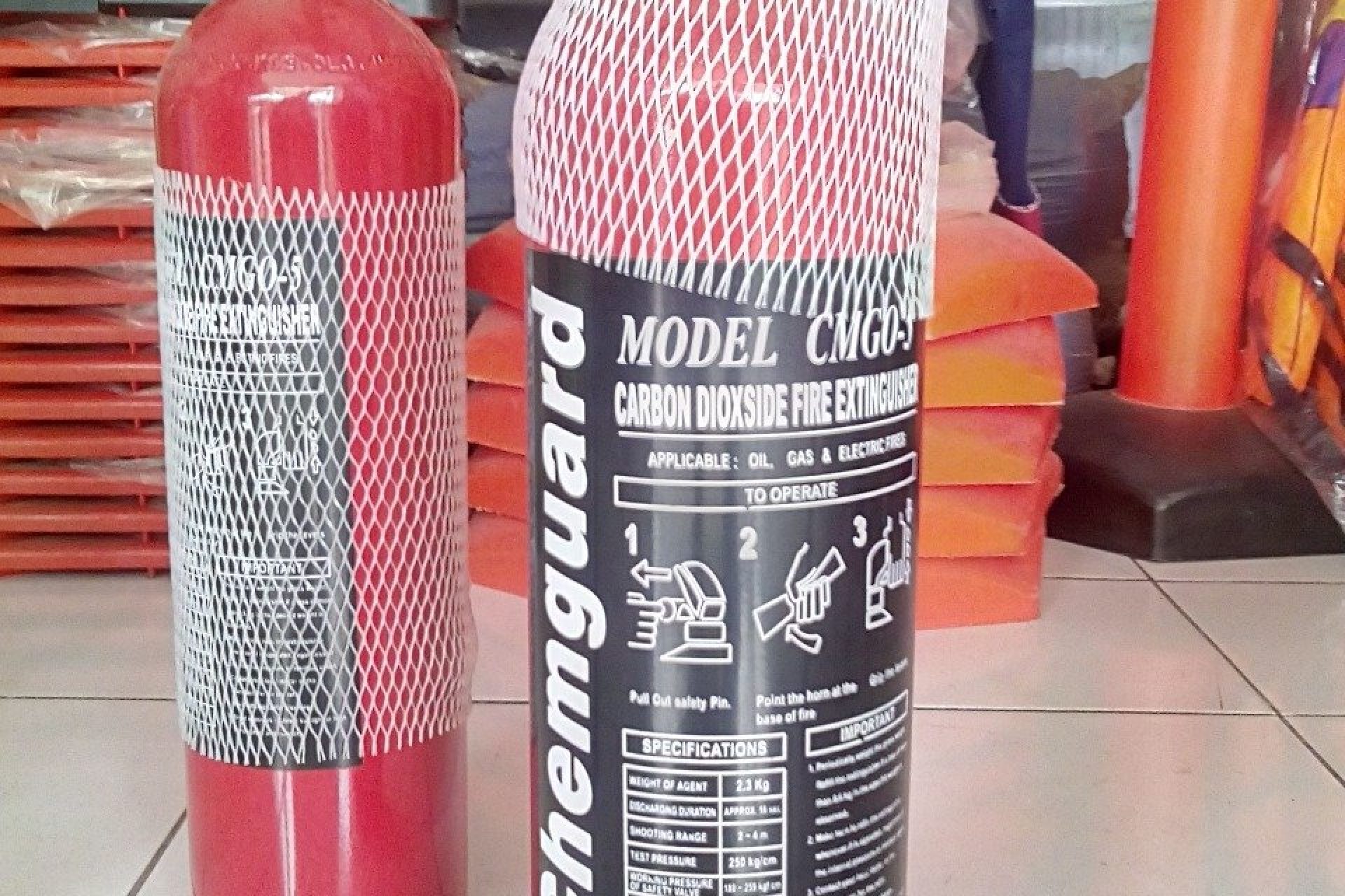 alat safety bali - apar CO2